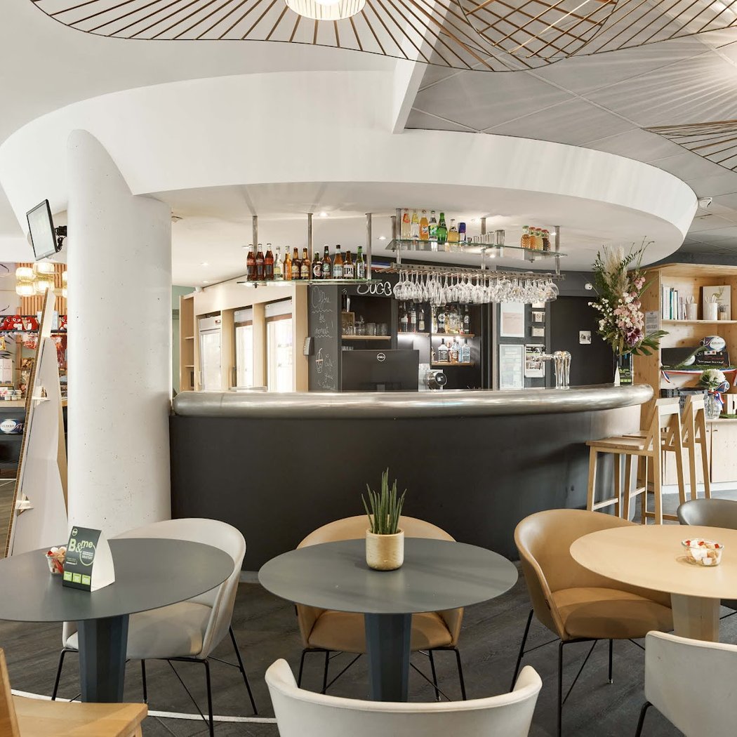 B&B HOME Rueil-Malmaison Gare 3